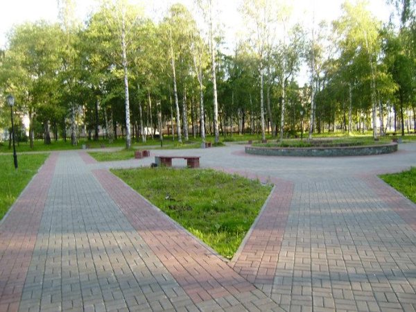 Привокзальный сквер Череповец