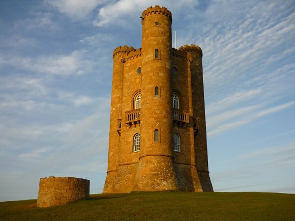 Башня Бонбек