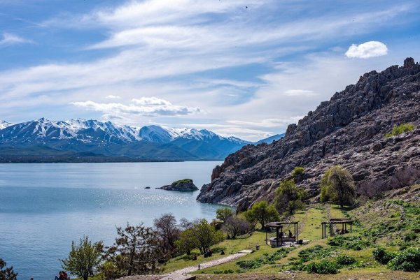 Озеро Ван Ахтамар