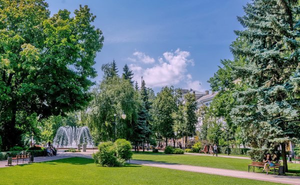 Воронеж парк Кольцовский сквер