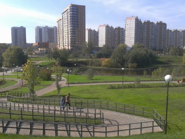 Парк школьников в Тропарево-Никулино