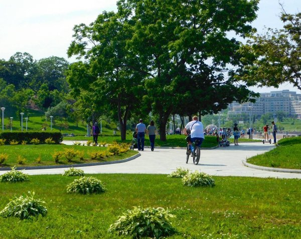 Парк сквер Владивосток