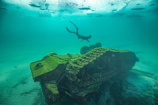 Озеро Байкал дно озера