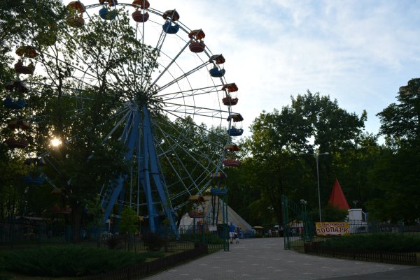 Центральный парк Белгород аттракционы