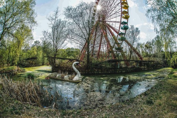 Заброшенный парк аттракционов Spreepark
