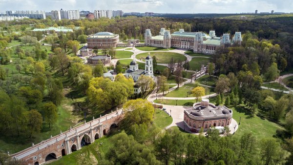 Музей-заповедник Царицыно дворцово-парковый ансамбль
