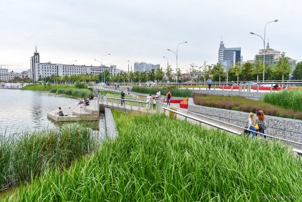 Набережная озера кабан Казань