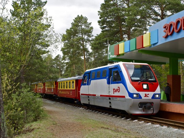 Детская железная дорога Челябинск парк Гагарина
