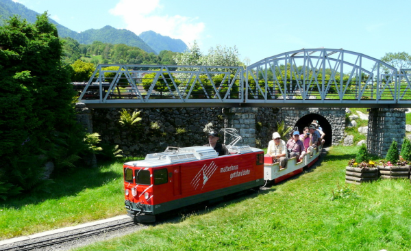 Парк поездов