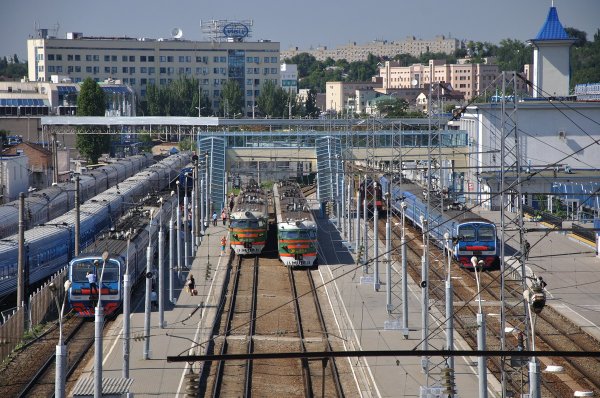 ЖД вокзал Ростов главный Пригородный