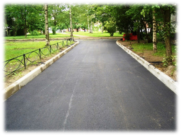 Новый асфальт во дворе