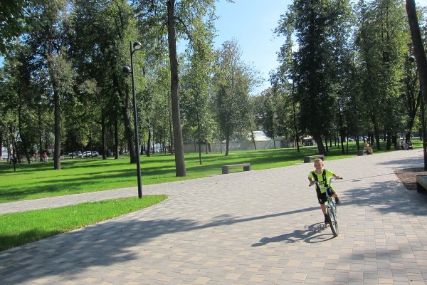 Майский парк Бежица