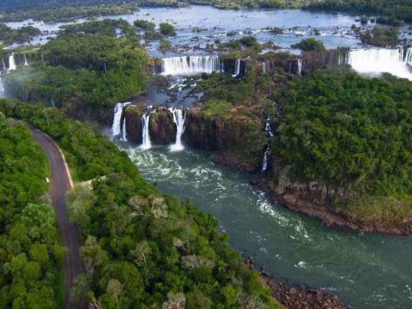 Национальный парк Игуасу, Бразилия / Аргентина
