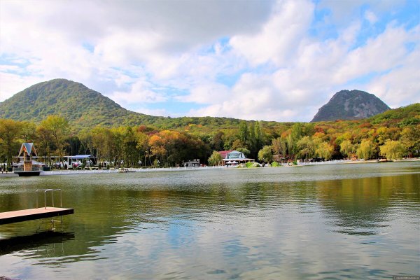 Железноводский парк озеро