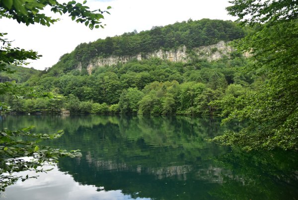 Черекская теснина голубое озеро