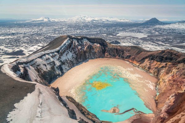 Вулкан малый Семячик Камчатка