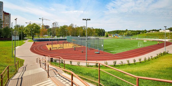 Спортивный парк десёновское