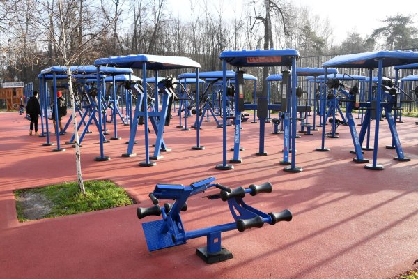 Спортплощадка в Черкизовском парке