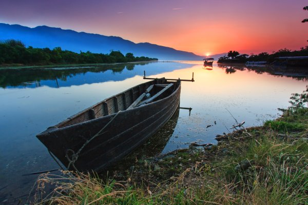 Лимни Керкини