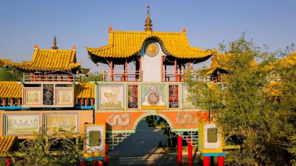 «Алтн Босх» - золотые ворота Элиста 2020