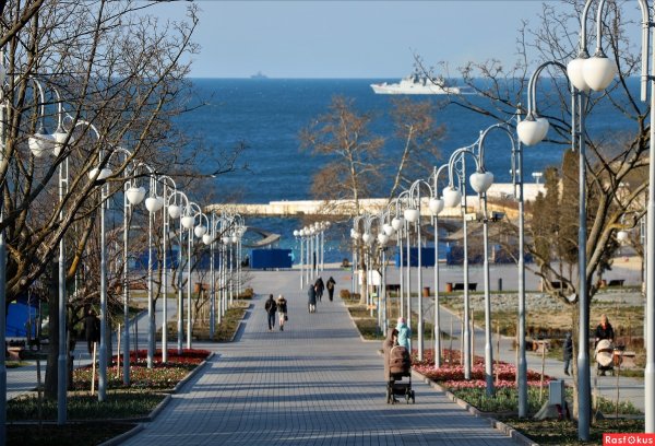 Сквер Анны Ахматовой Севастополь