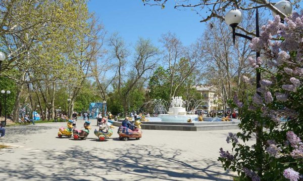 Детский парк Севастополь Комсомольский