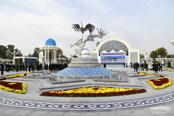 Парк Ашхабад в Ташкенте