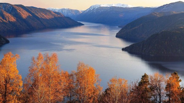 Золотое озеро Телецкое