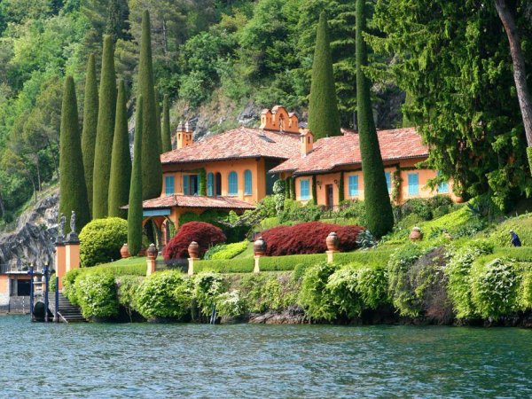 Villa la Cassinella озеро Комо Италия
