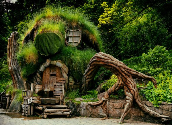 Сказочные домики Дэна Поули