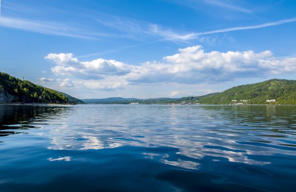 Исток ангары озеро Байкал