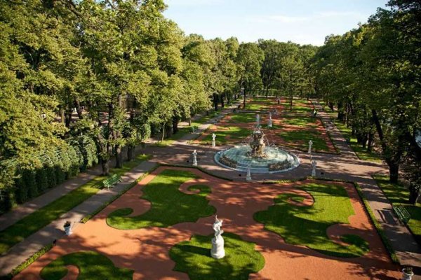 Летний сад в Санкт-Петербурге