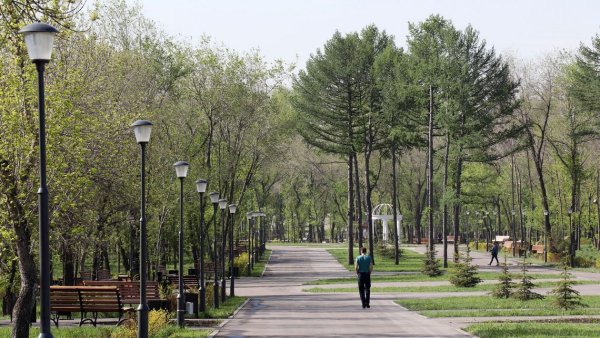 Парк у вечного огня Магнитогорск