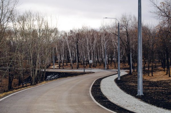 Магнитогорск в парке у вечного огня