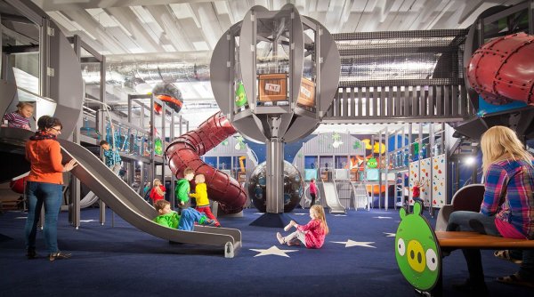 Парк развлечений Angry Birds activity Park