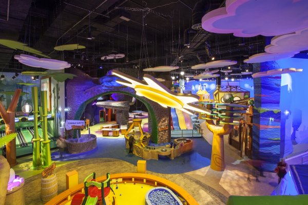 Парк Angry Birds в Санкт-Петербурге Европолис