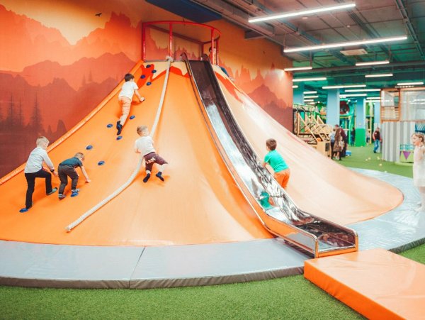 Развлекательный центр Ижевск для детей Суперленд