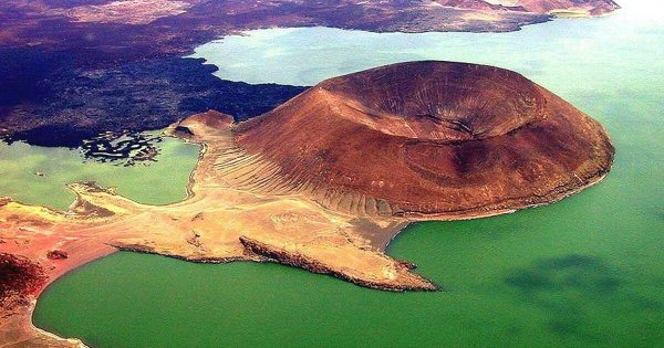 Озеро Рудольф остров ЭНВАИТЕНЕТ