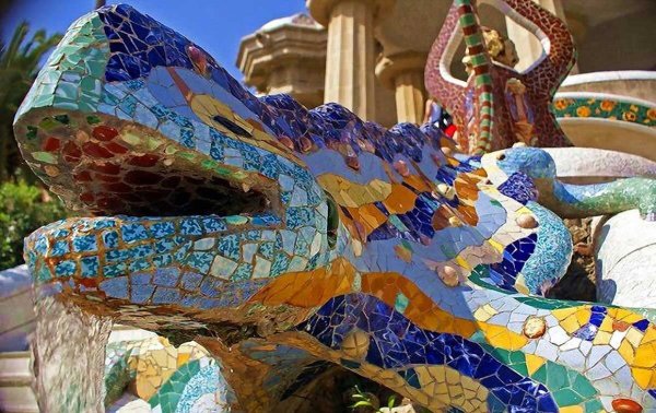 Барселона саламандра Гауди