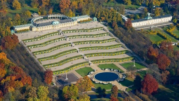 Новый дворец Потсдам вид сверху