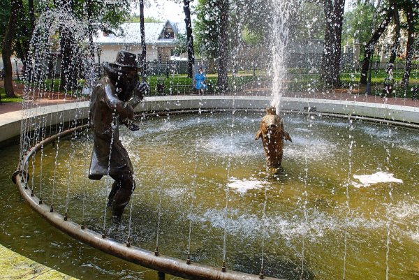 Калуга фонтан в городском парке