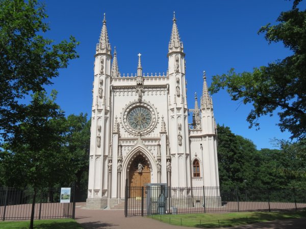 Готическая капелла (Церковь Святого Александра Невского)