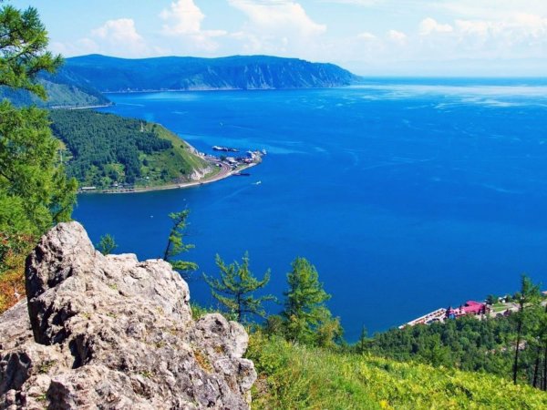 Мыс Черского Листвянка