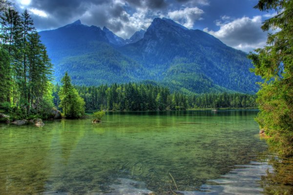 Озеро горы лес Бавария