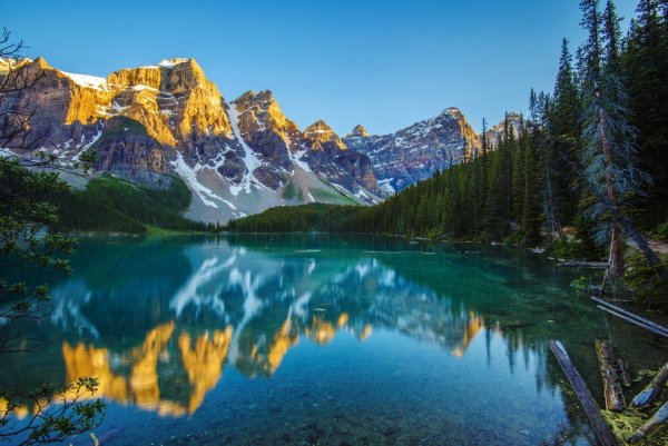 Озеро Морейн панорама