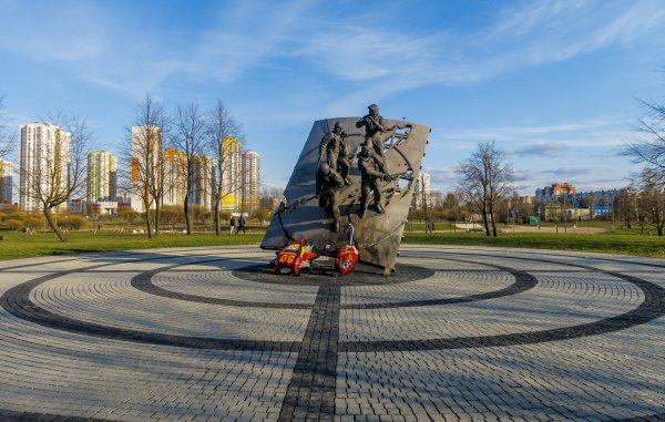 Парк интернационалистов Санкт-Петербург 2005