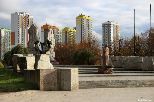 Парк воинов интернационалистов в Санкт-Петербурге