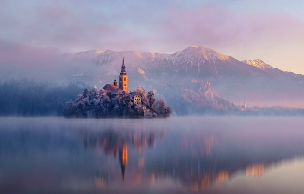 Озеро Блед монастырь