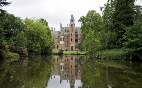 Бельгия замок Лоппем