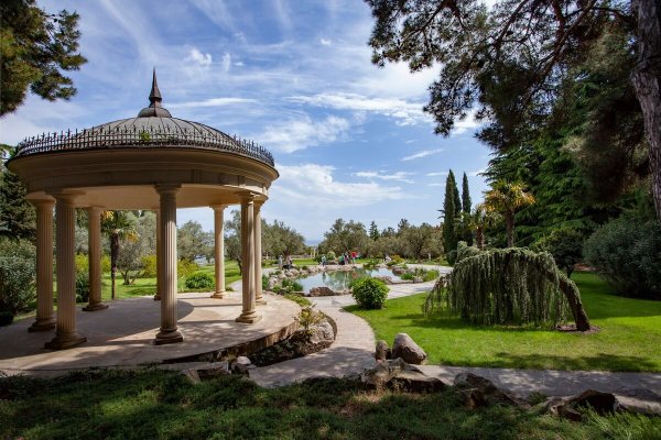 Парк в Партените Айвазовское